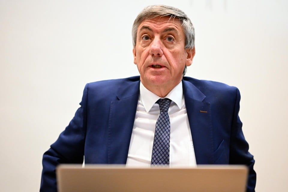 Jambon is sitting together with angry magistrates: « Non-indexation pensions but until 2029 »