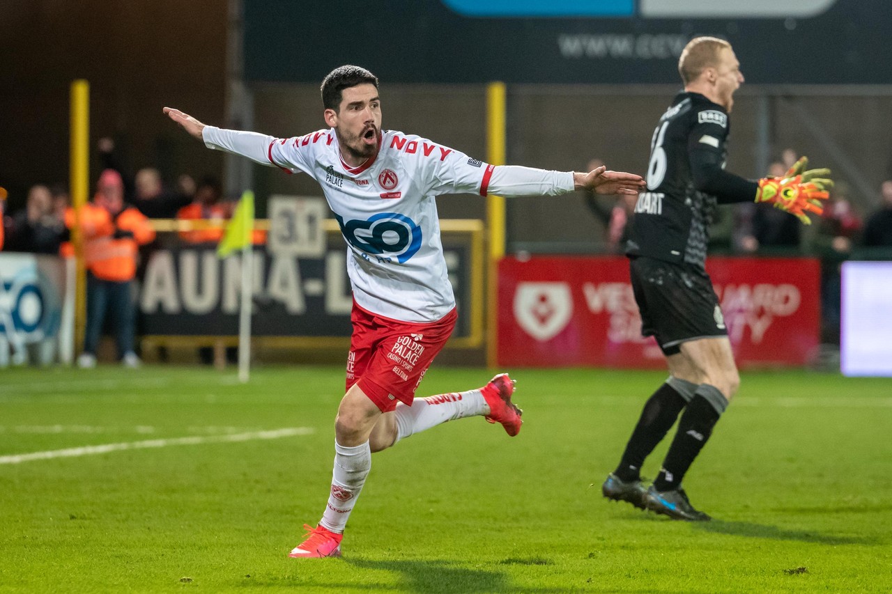 Kortrijk KV 2016-17 Home shirt MATCH WORN #20 Jovan Stojanović