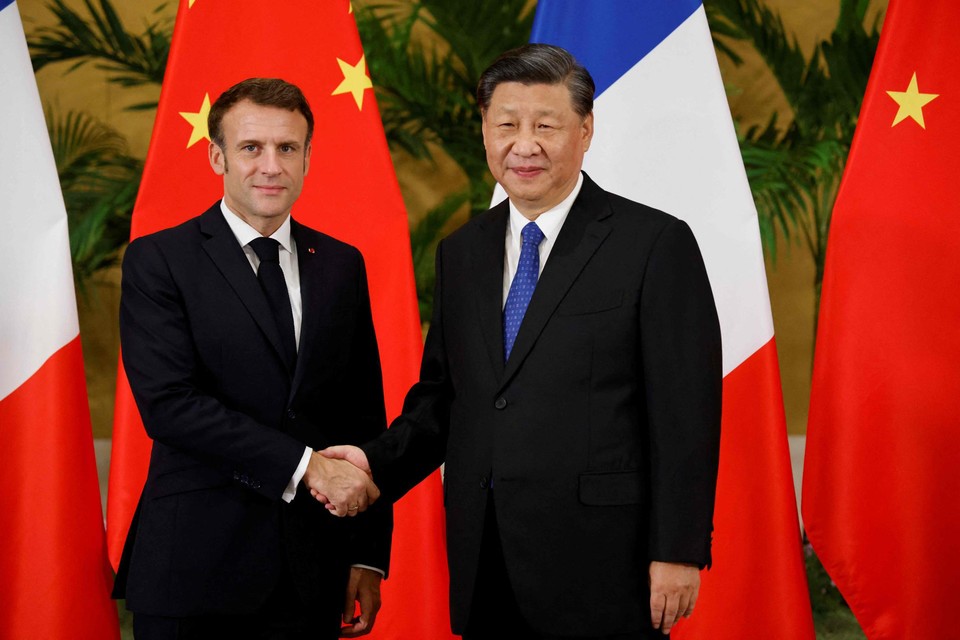 Frans president Emmanuel Macron had een ontmoeting met de Chinese leider Xi Jinping in de marge van de G20. 