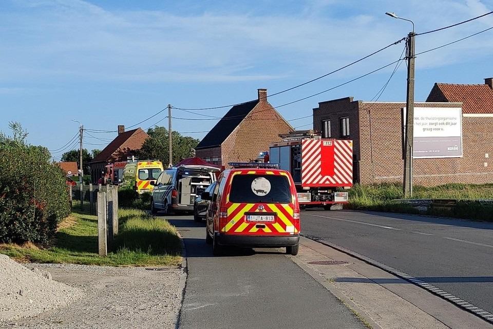 Het ongeval gebeurde in de Izegemsestraat in Ardooie. 