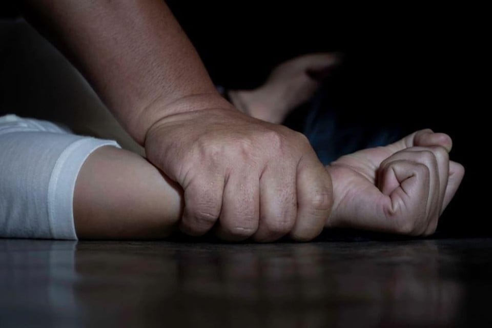 11-year-old girl raped outside the hospital where she was staying due to a lack of space in youth assistance, parquet criticizes « Institutional abuse » (Brussels)