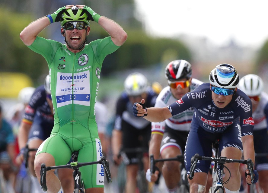 Cavendish wil zijn carrière verlengen om alleen recordhouder etappezeges in de Tour de France te worden. 
