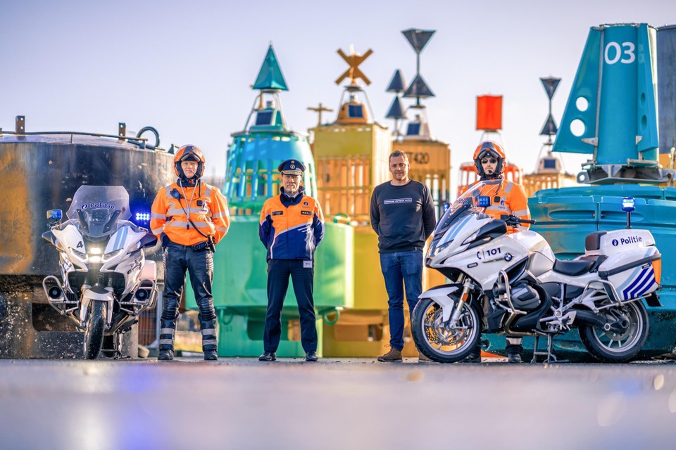 De politie van Oostende kocht vijf nieuwe motorfietsen. 