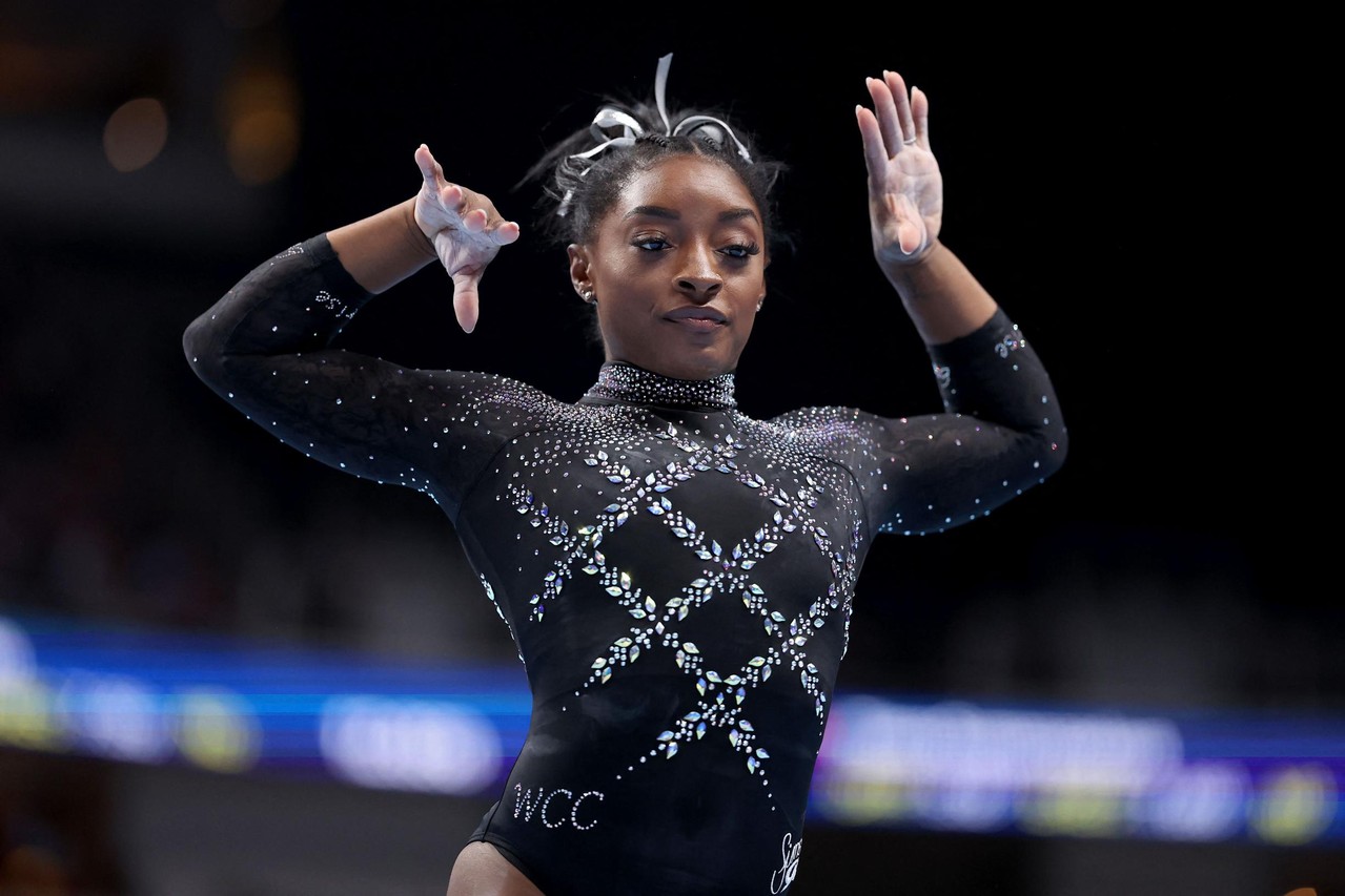 Na het afhaken van Nina Derwael moet superster Simone Biles van het WK  Turnen in Antwerpen een succes maken: “Terug naar waar het allemaal begon”  | Het Nieuwsblad Mobile