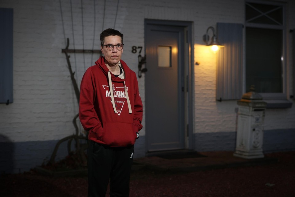 “We hebben al dertig woningen bezocht. Telkens worden we afgescheept”, zegt Natascha Rengucci.