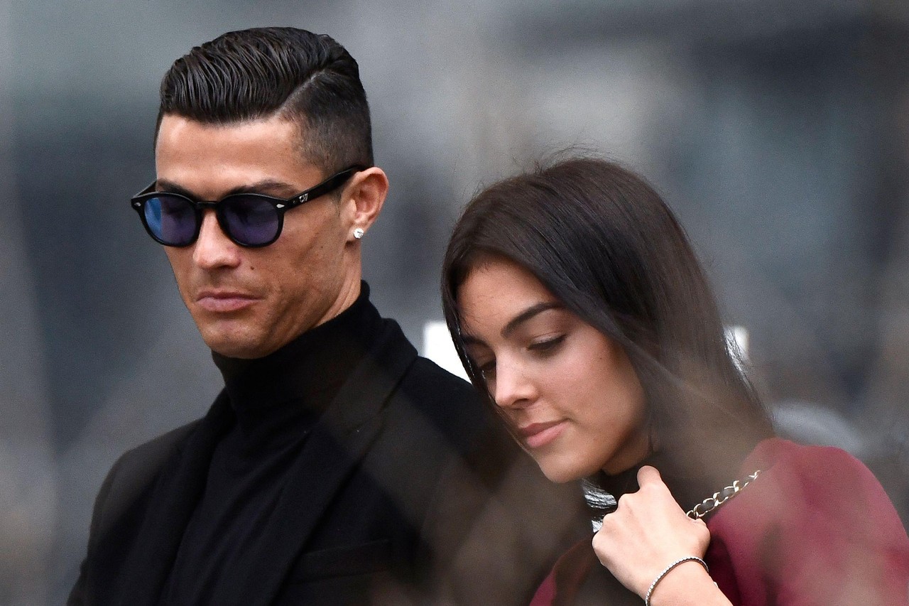 Vriendin Cristiano Ronaldo praat voor het eerst over verlies van ongeboren  kind: “Ergste moment van mijn leven” | Het Nieuwsblad Mobile