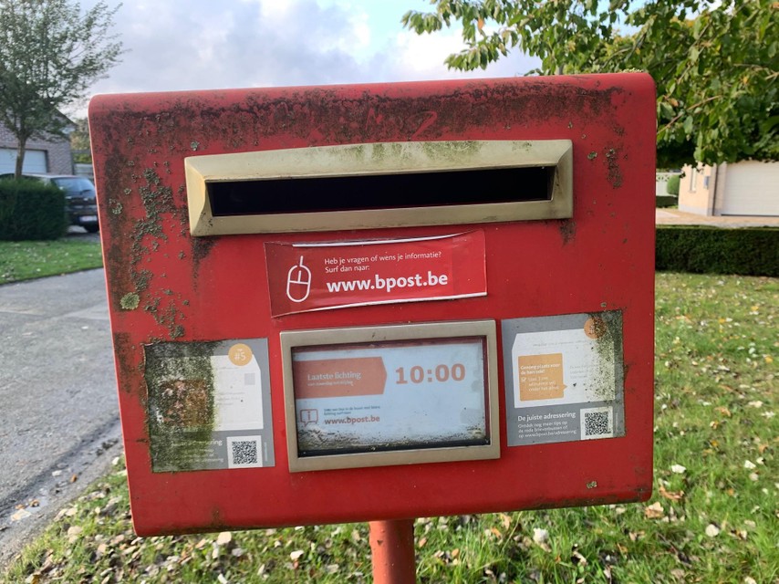 De brievenbus van Bpost is weg… maar komt eerlang terug (Lochristi) | Het Nieuwsblad Mobile