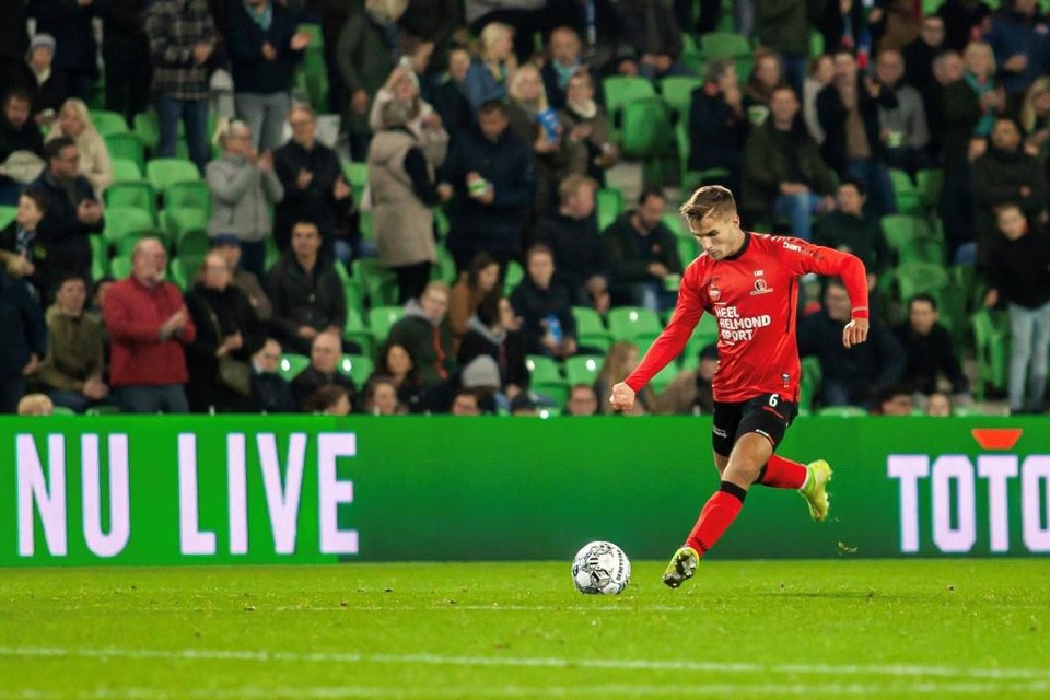 Jarno Lion weet wat stevig voetbal is.