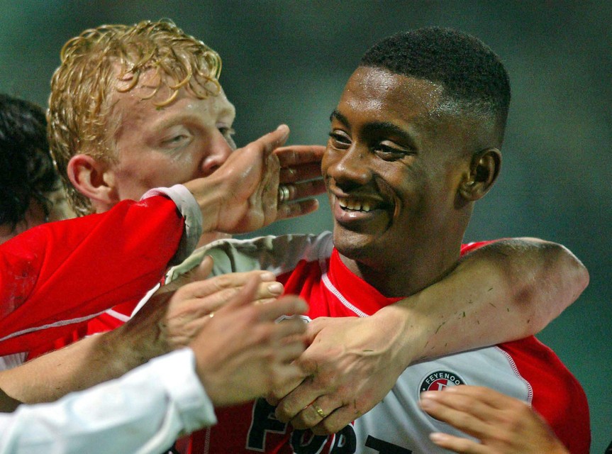Dirk Kuyt en Salomon Kalou: ‘K2’ zorgde in 2005 voor de laatste zege van Feyenoord in de Amsterdam Arena.