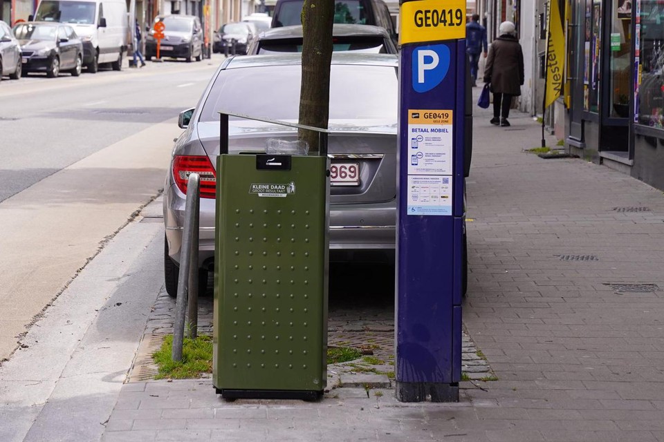 De groene afvalkorven zijn de enige die je nog zal zien in Gent.