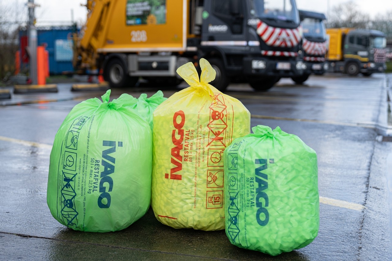 Offer Joseph Banks Kader Wat u moet weten over 'Operatie Groene Zak': Gent ruilt gele voor groene  vuilniszakken (Gent) | Het Nieuwsblad Mobile