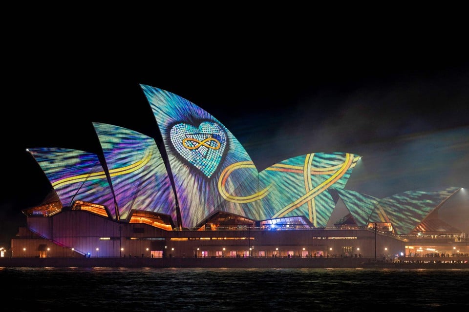 Charleroi company debuts with spectacle ‘Fantasmagoria’ at Lichtfestival of Sydney