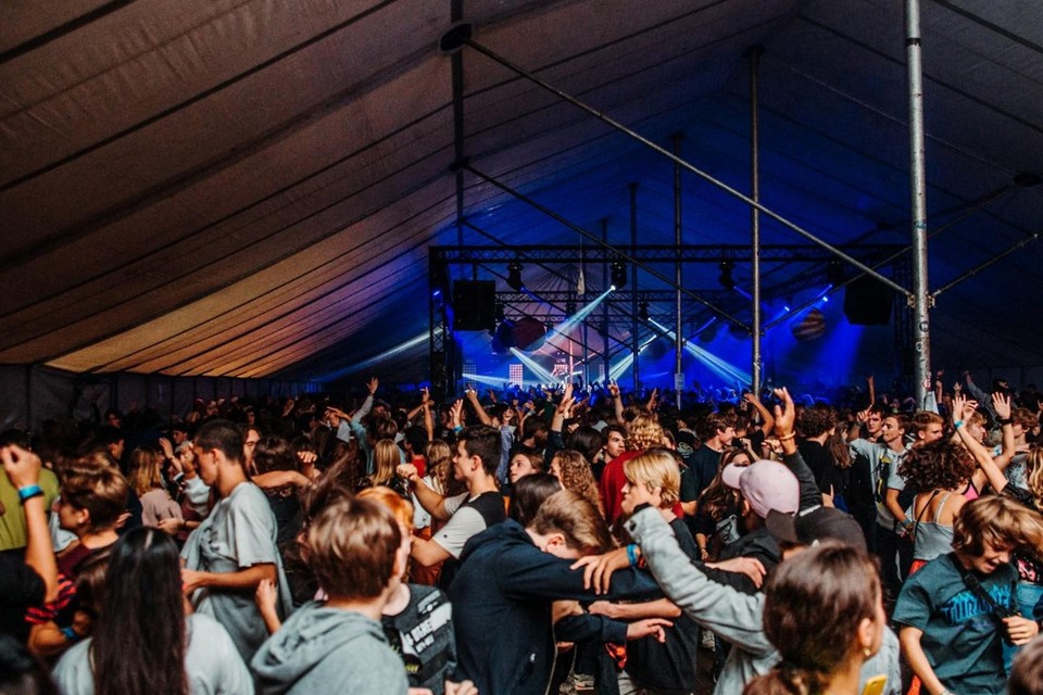 De tent mag opnieuw vol lopen van Scouts Boechout.