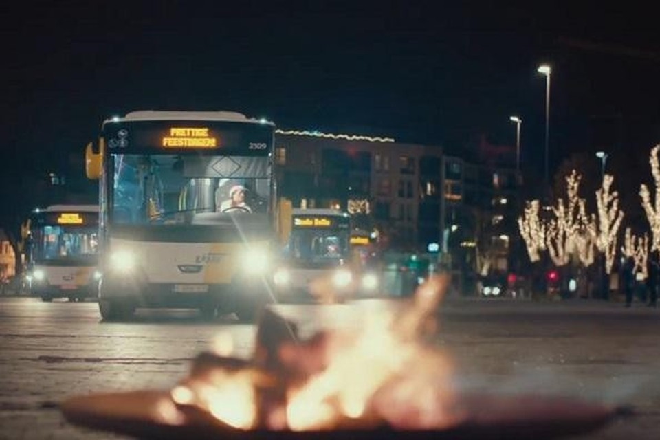 De Lijn houdt feestbussen op stal tijdens | Nieuwsblad