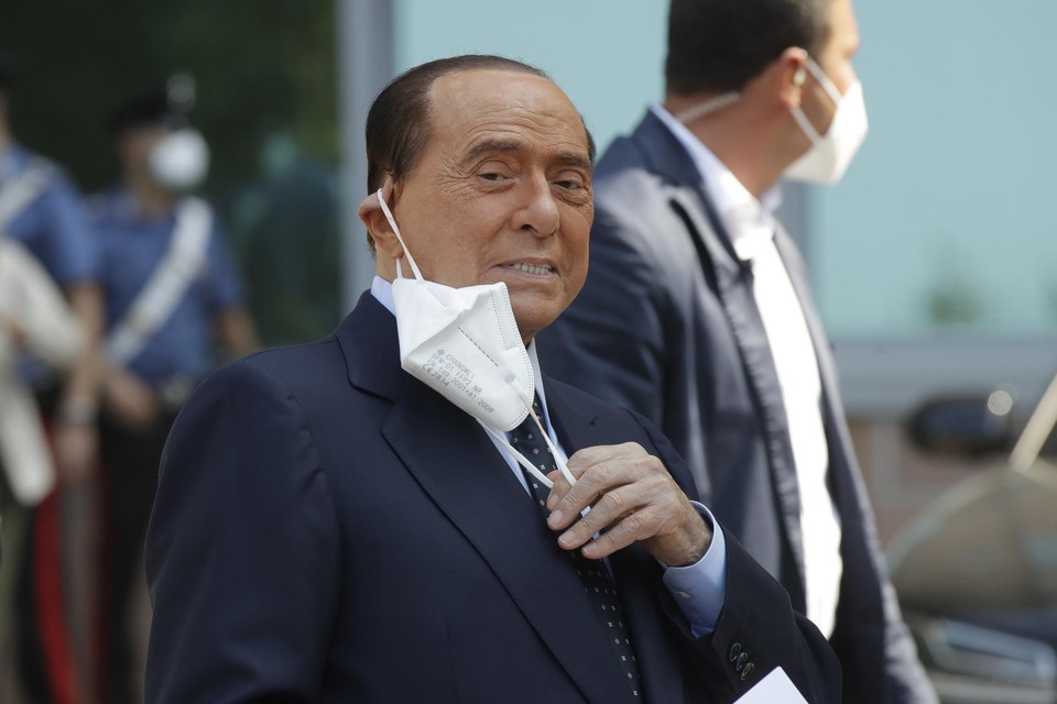 Silvio Berlusconi zou nog altijd 17 procent van de Italianen kunnen overtuigen als president. 