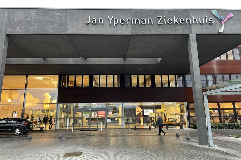 Het Jan Yperman Ziekenhuis in Ieper gaat nauwer samenwerken met het AZ West in Veurne.