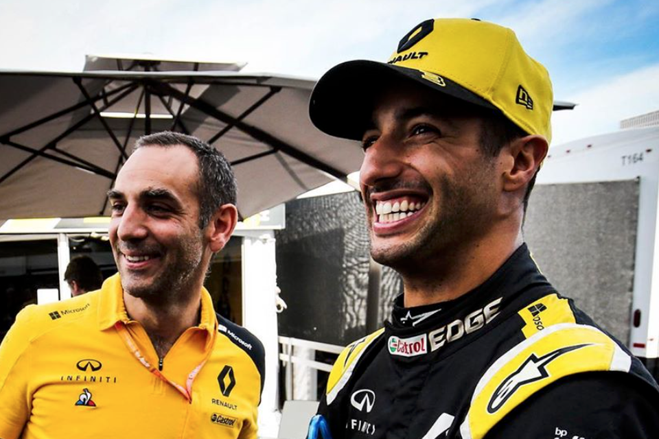 Renault F1-teambaas Cyril Abiteboul en Daniel Ricciardo 