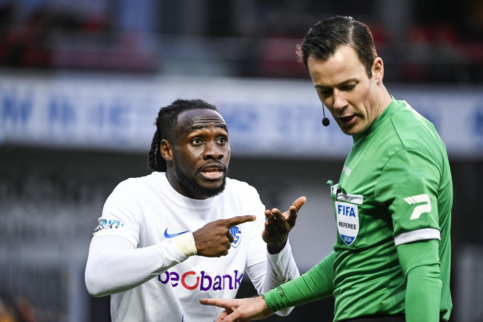 Paintsil received a yellow card when he went to seek redress from referee Van Driessche.