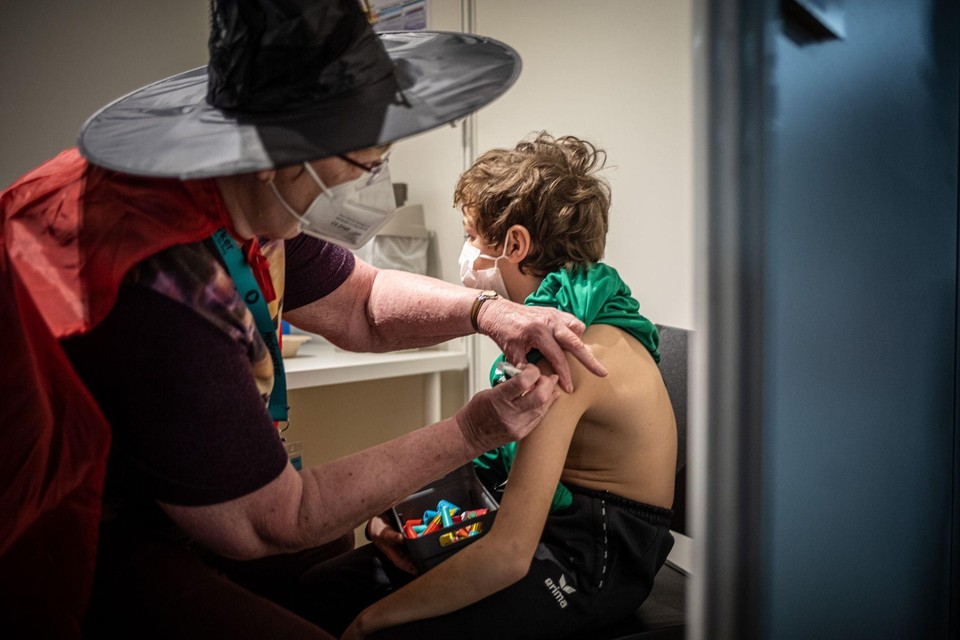 Ook in het Maasland worden zaterdag volop kinderen tussen 5 en 11 gevaccineerd. 