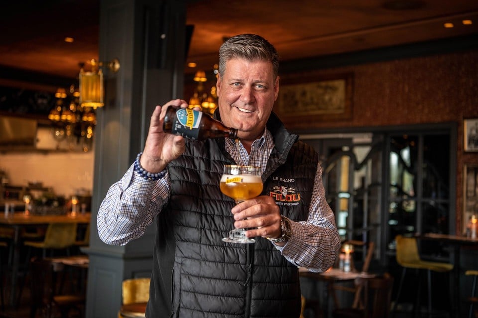 Xavier Vanhonsebrouck viert net als Kasteelbier zijn jubileum in de brouwerij met de introductie van een nieuw bier.
