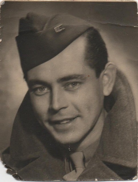 Firmin Bouten was a Flemish soldier, and died in 1950.