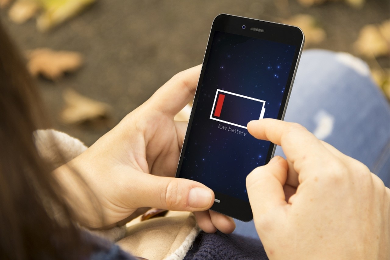 Met deze tips gaat de batterij van je smartphone langer mee en dit kan je doen ze bijna leeg is | Het Mobile