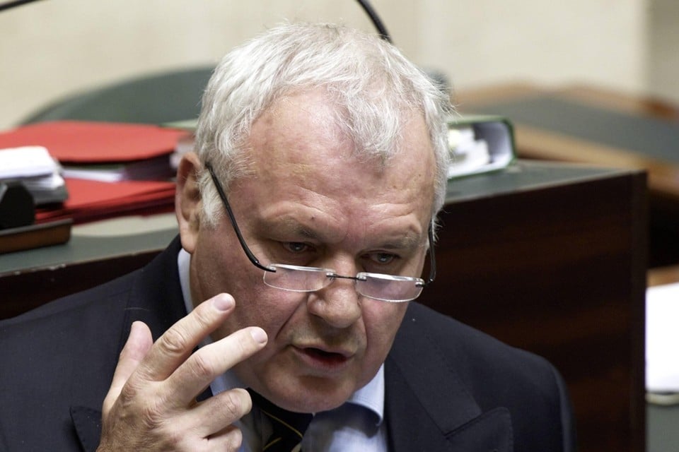 Jean-Marie Dedecker boos over keuze voor Zweeds: “Een regering mét Vlaams  Belang had ons voorgoed verlost van die ranzigheid” | Het Nieuwsblad Mobile