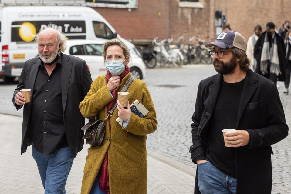 Maaike Cafmeyer (centraal) met echtgenoot Frans Grapperhaus (links)