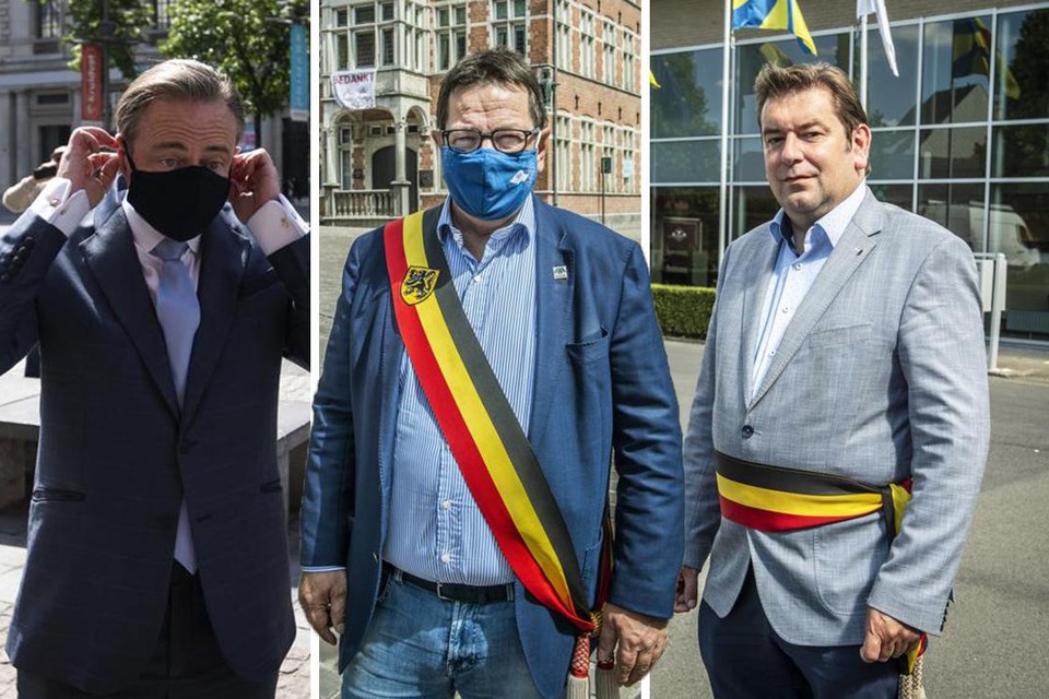 Antwerps burgemeester Bart De Wever en zijn collega’s Ward Vergote (Moorslede) en Bart Dochy (Ledegem).