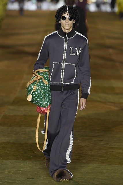 De nieuwe Louis Vuitton-sneakers zijn 'betaalbaar' en duurzaam