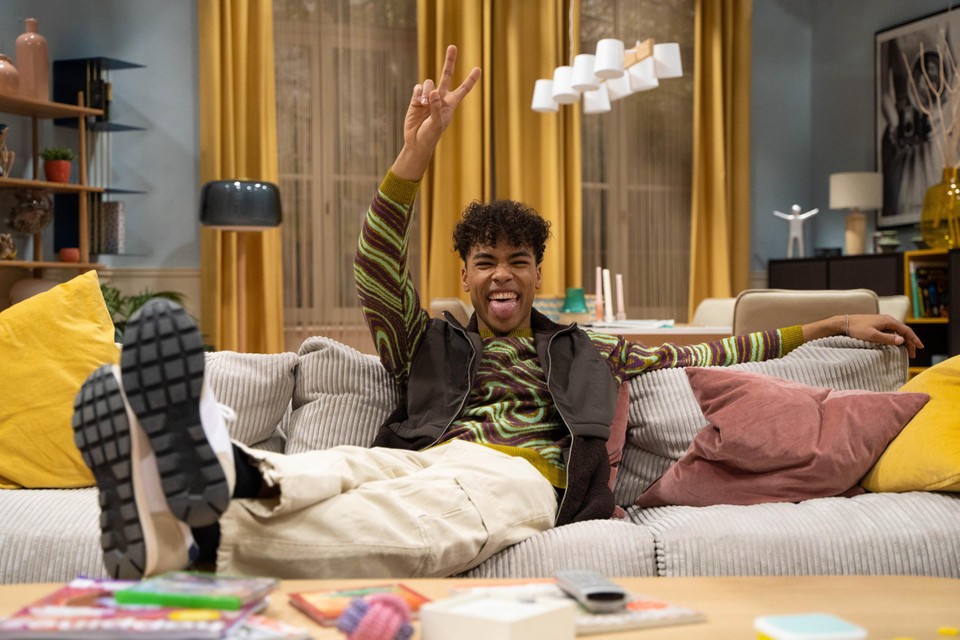 Aaron De Groeve speelt een ambitieuze student geneeskunde in de soap.
