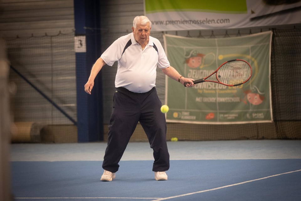 Bijna een halve eeuw geleden was Jean Wijgaerts een van de eerste leden van de tennisclub van Lummen. 