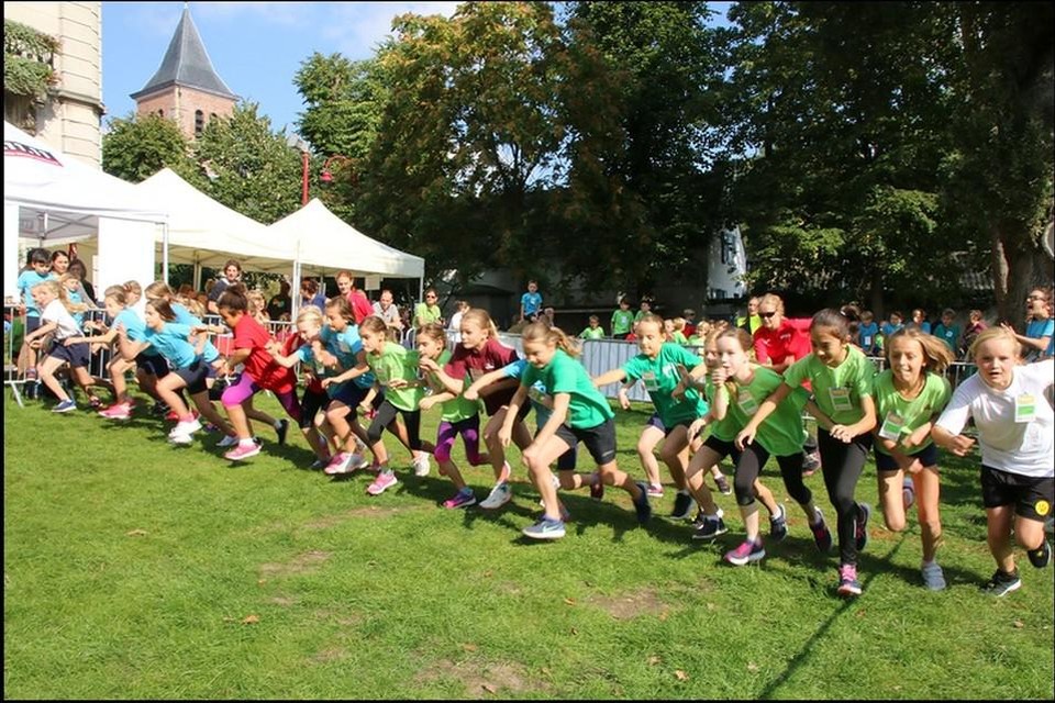 De rook verdwijnt om de hoofden, ook en vooral van de jongeren uit de gemeente