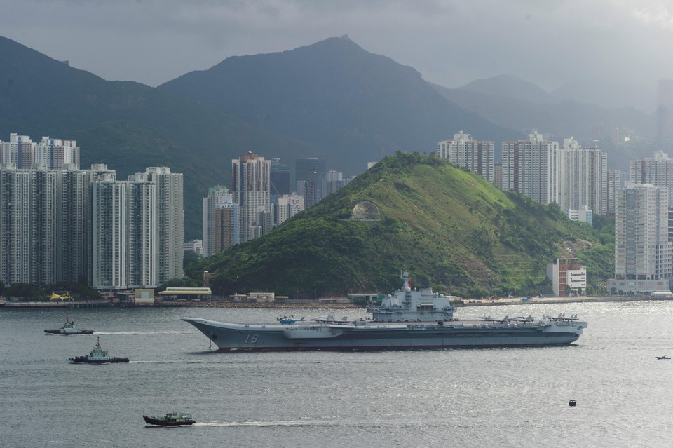Liaoning, una delle portaerei della Marina cinese.  (foto d'archivio) 