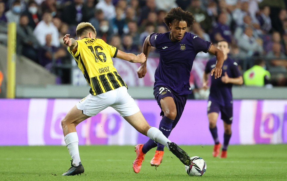 Vitesse schakelde Anderlecht uit in de laatste voorronde van de Conference League.