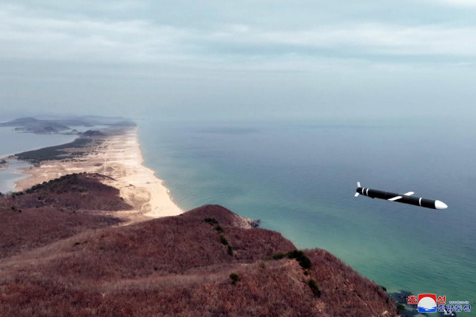 Archiefbeeld: een raketoefening in Noord-Korea vorige week.