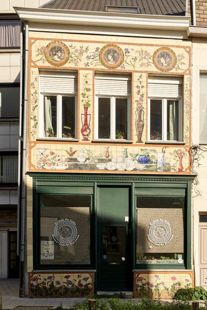 Eethuis De Fobie, ooit een porseleinwinkel. 