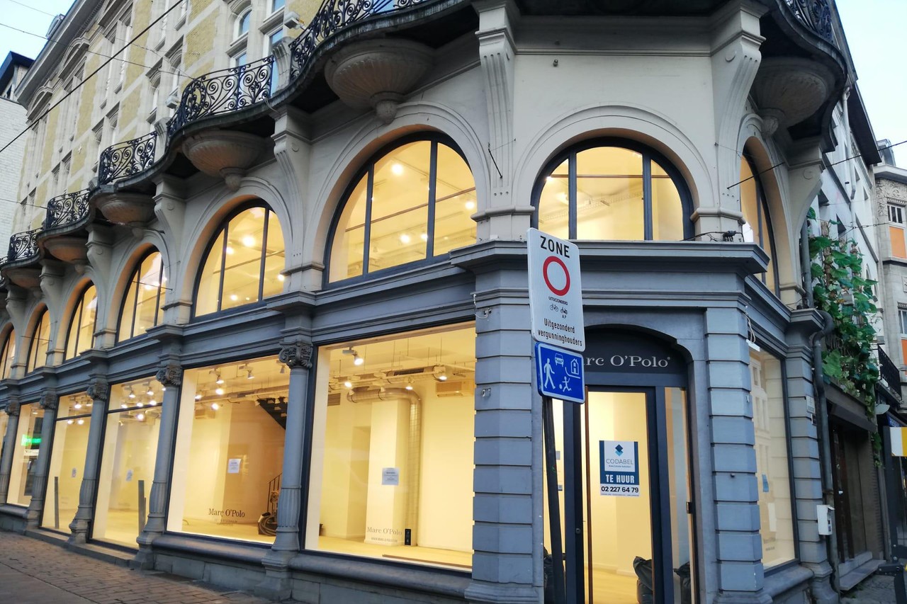 O'Polo verlaat groot hoekpand in Voldersstraat: grotere retailers kijken kleinere winkels” (Gent) | Het Nieuwsblad Mobile