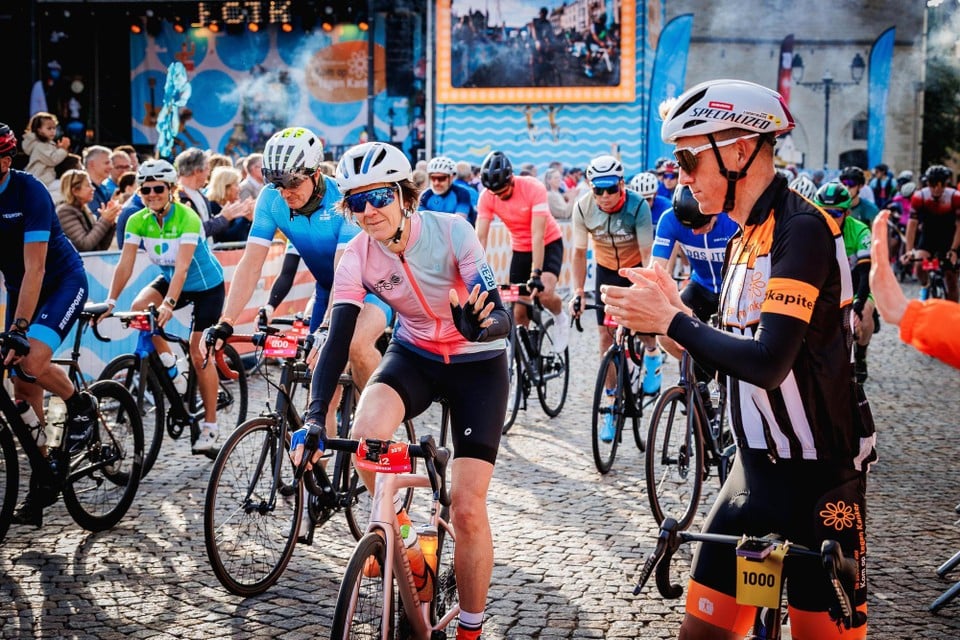Despite the sudden death of road captain Ludo Dierckxsens, there will also be cycling in the coming days.