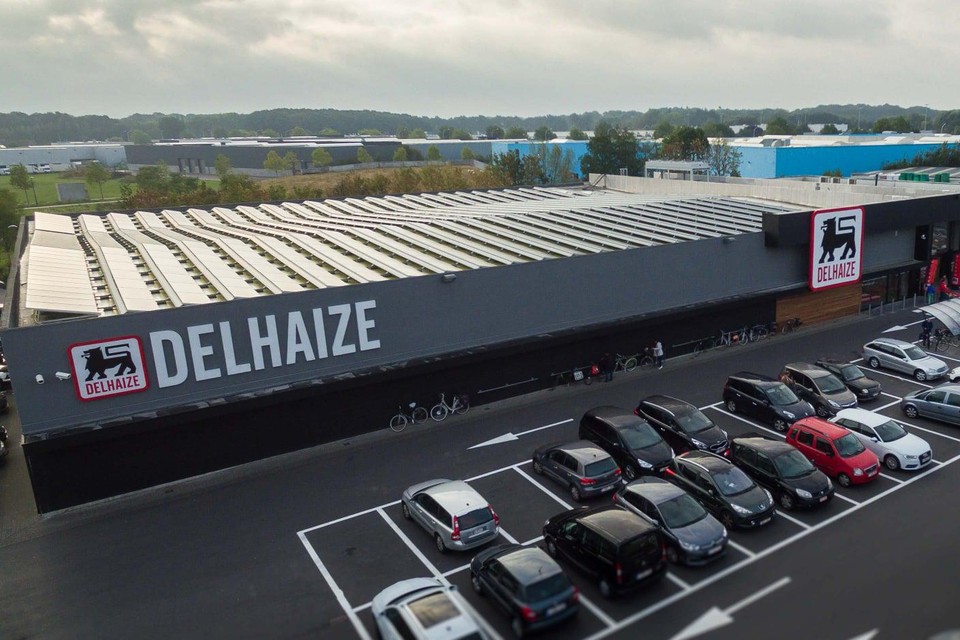 Supermarkt Delhaize in Oostkamp sluit tot 31 maart de deuren. 