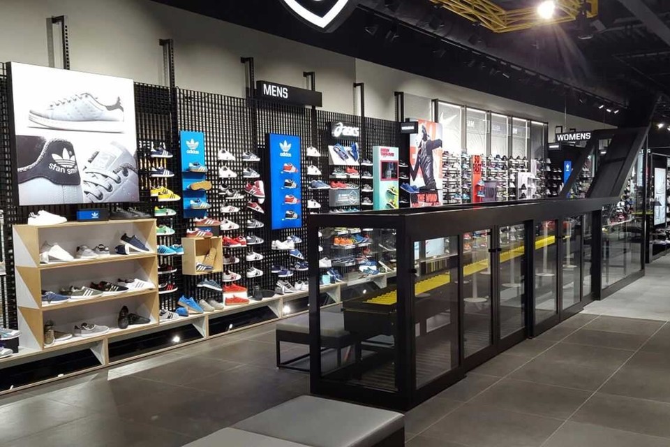 software Praktisch kopiëren Sneakerwinkel JD Sports vanaf nu ook in Wijnegem (Wijnegem) | Het  Nieuwsblad Mobile