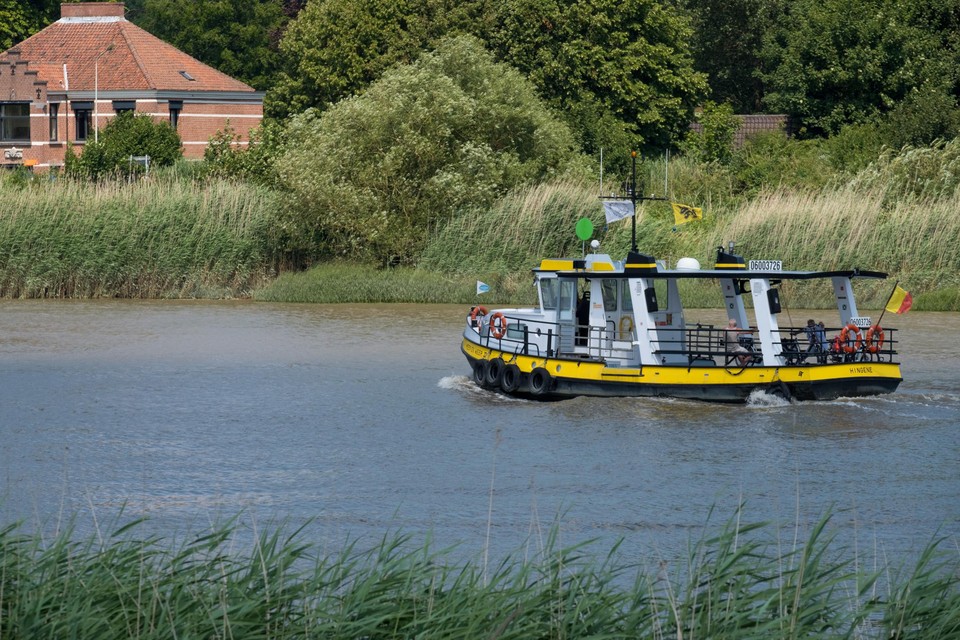 De veerboot tussen Wintam en Schelle.