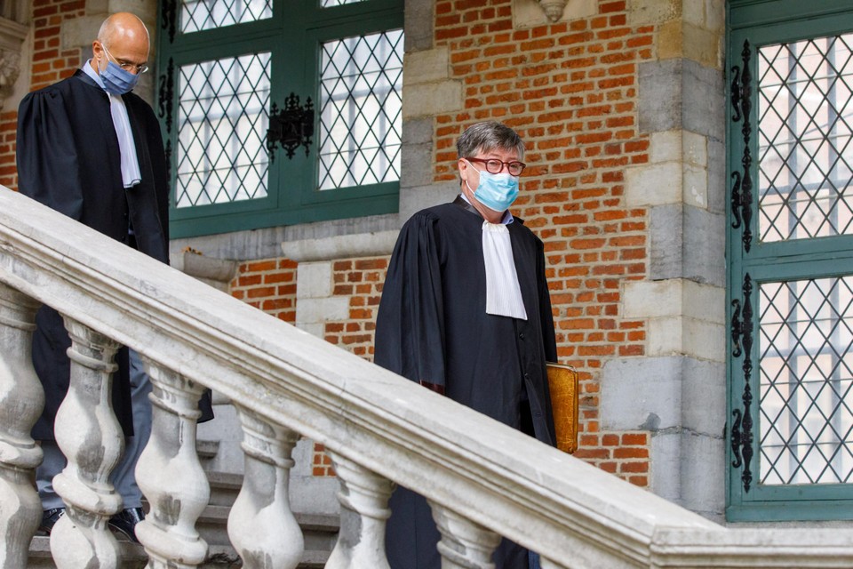 De advocaten van Bart De Pauw verzetten zich niet tegen een doorverwijzing. 