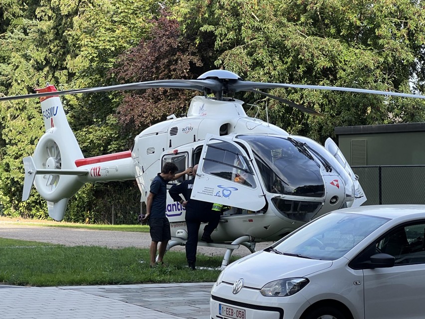 Het meisje werd met de MUG-heli naar het ziekenhuis gebracht.