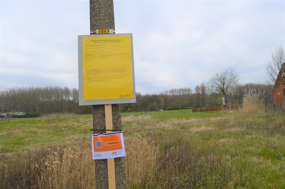 De nieuwe aanvraag hangt uit.