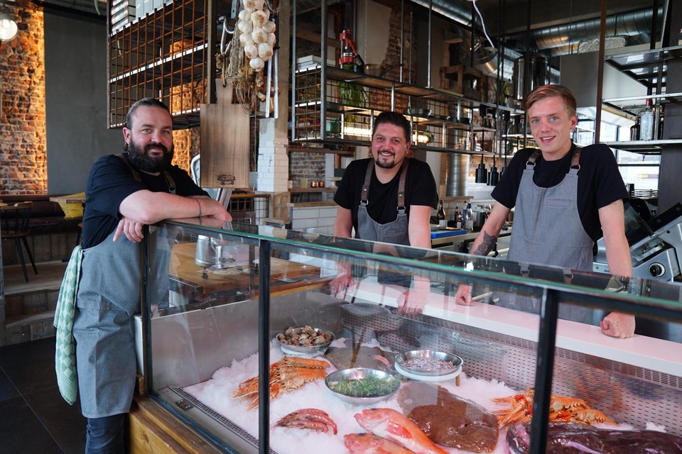 Sam D’Huyvetter, Gilles Bogaert en Jordin Michiels.