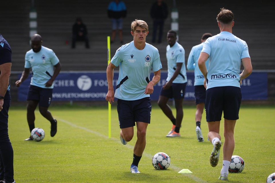 Charles de Ketelaire tränar inte längre på Club Brugge: transfer till Milano är mycket nära Charles de Ketelaire tränar inte längre på Club Brugge: transfer till Milano är mycket nära