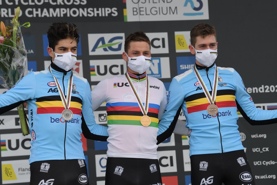 Wout van Aert werd dit jaar tweede op het WK veldrijden.