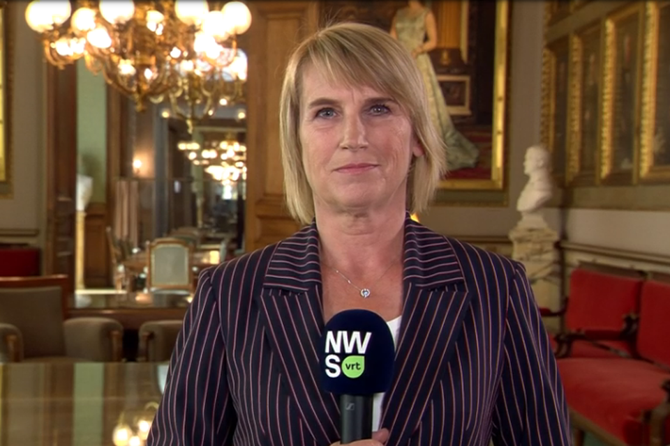 Goedele Devroy debuteerde afgelopen donderdag bij Villa politica.