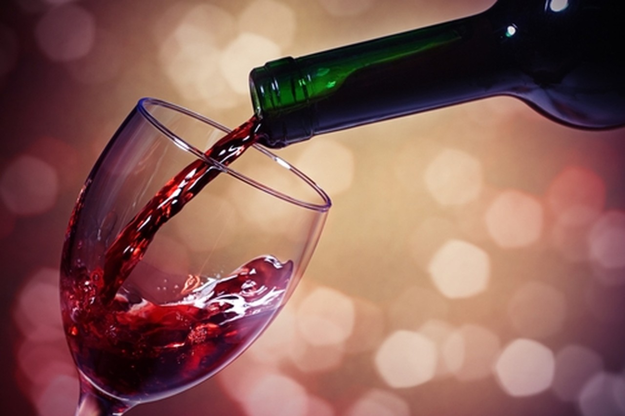 Vergoeding Dicteren Wees Zoveel wijn hoort er in je glas | Het Nieuwsblad Mobile